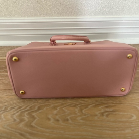 PRADA Prada Saffiano Lux Orchidea Medium Double Zip Tote Bag - Picture 6 of 16